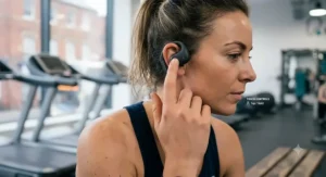 Lightweight, comfortable wireless earbuds designed for long-duration cardio training.