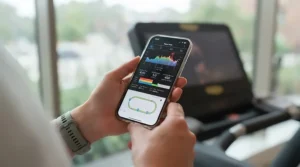 Smartphone screen showing a detailed breakdown of an indoor run captured by a running watch.